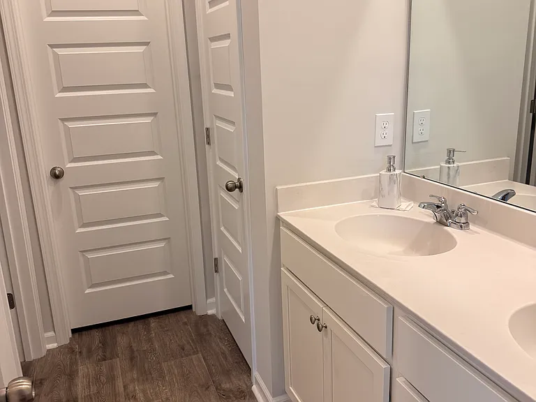 142 Talladega Dr — Photo 18