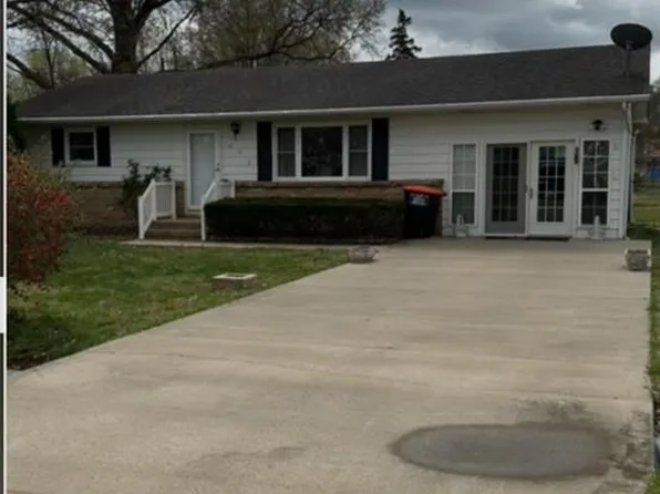602 W Benton St, Advance, MO 63730