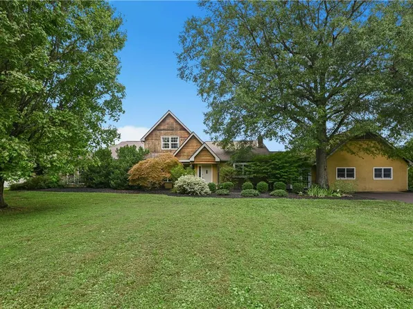 1334 Deer Run Rd, Ottsville, PA 18942