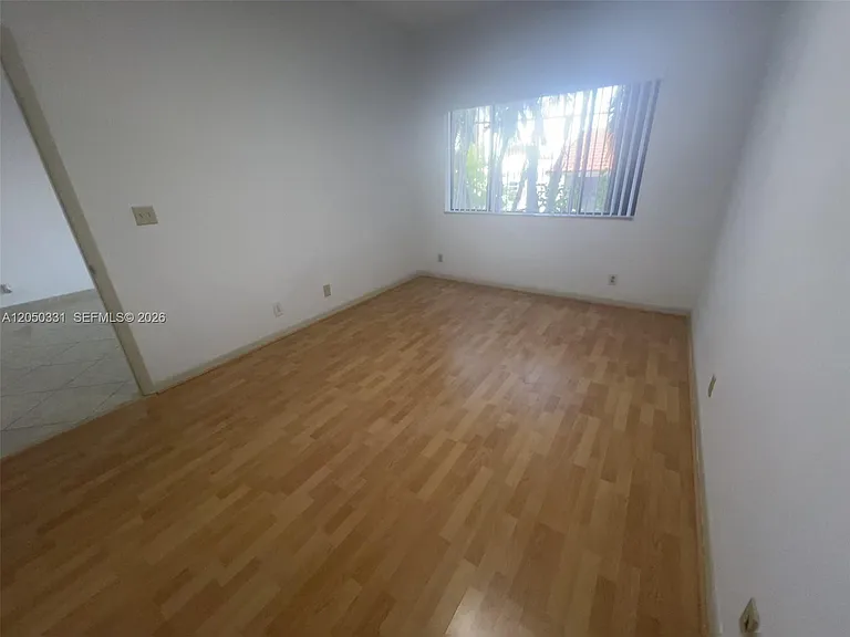 8816 Collins Ave #105 — Photo 12