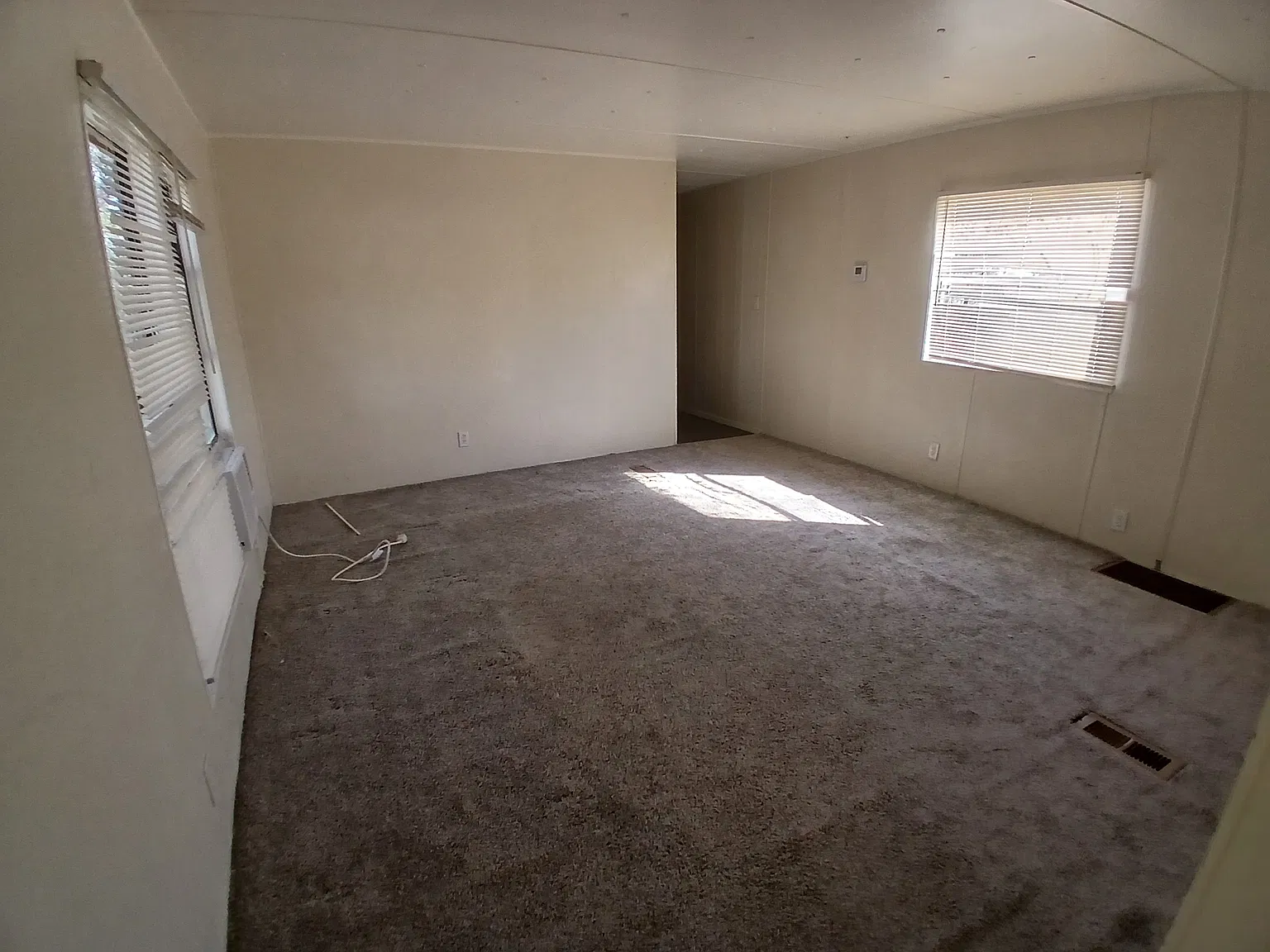 2 bed, 784 sqft, $749 — Photo 4