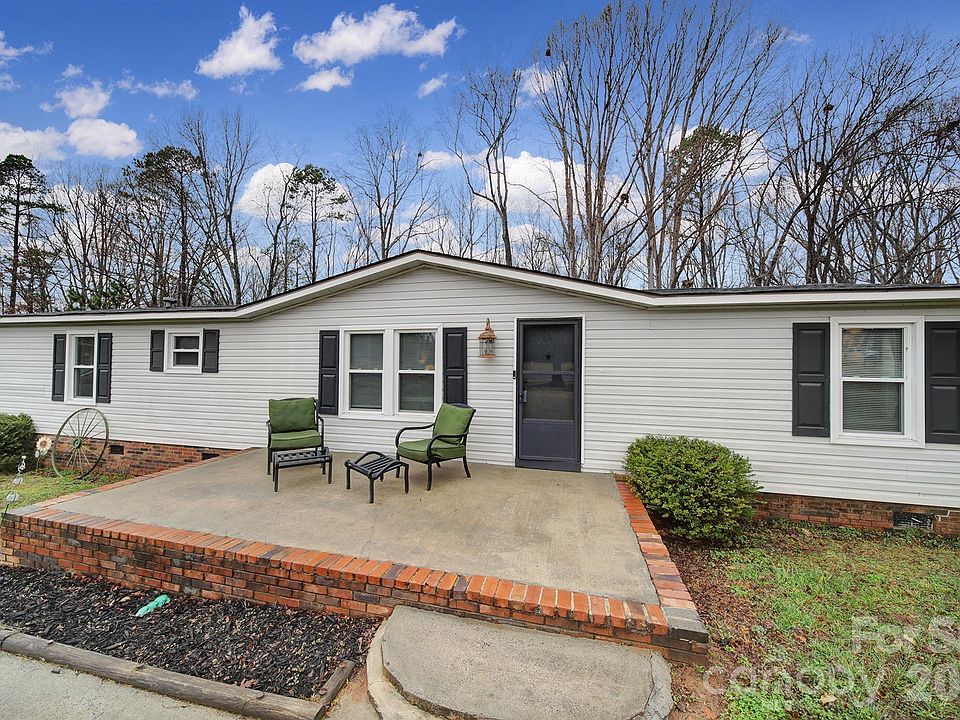 1st image of 3840 Sherer Rd