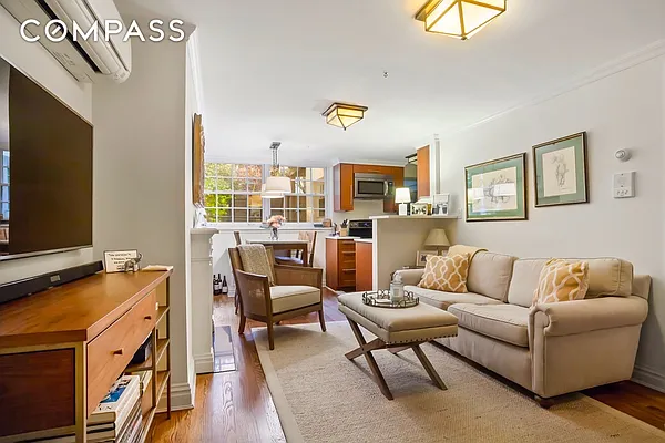 Rented by Compass | media 39