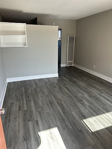 12700 Oxford Ave #211 Photo 1