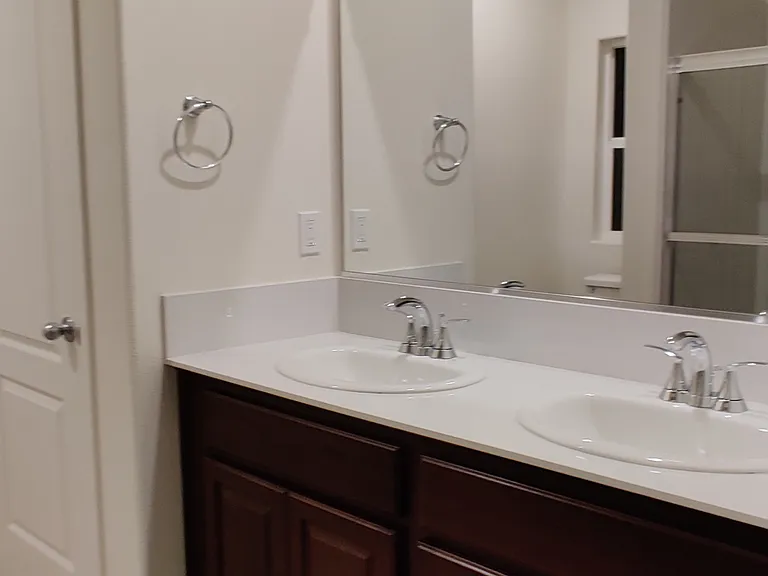 4258 Lasalle Dr — Photo 11