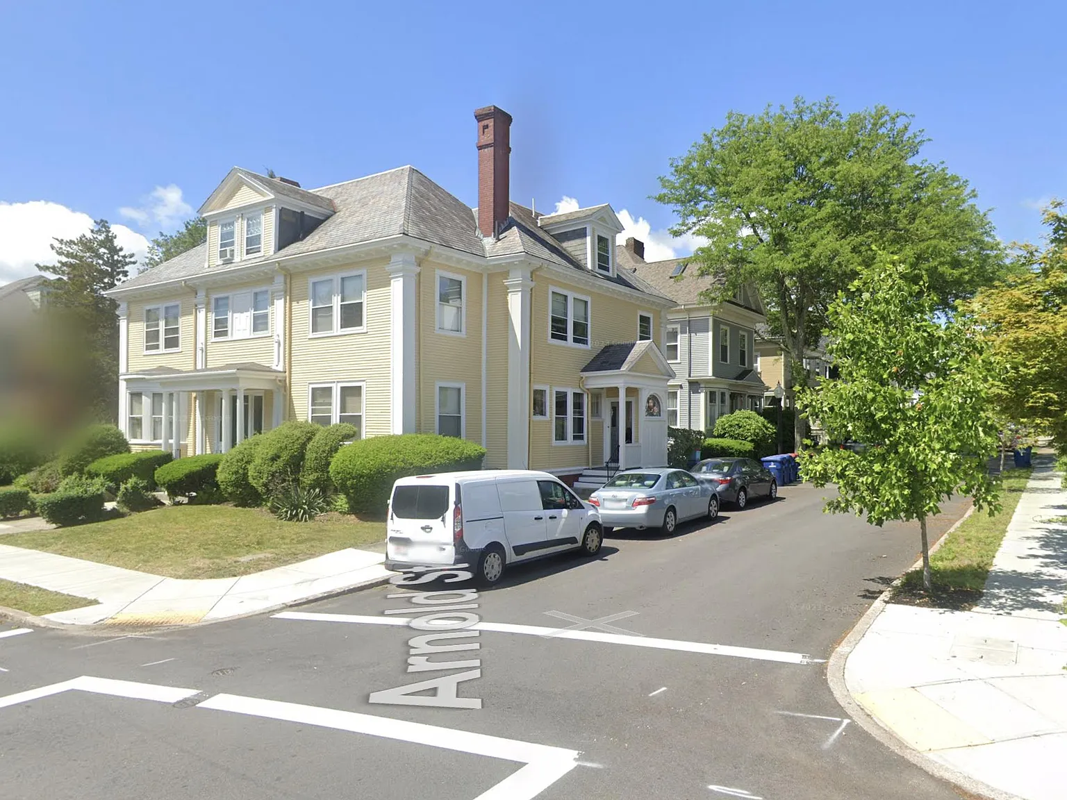 1 bed, 800 sqft, $1,600 — Photo 2