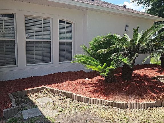 2nd image of 4030 LAKE BLUFF DRIVE