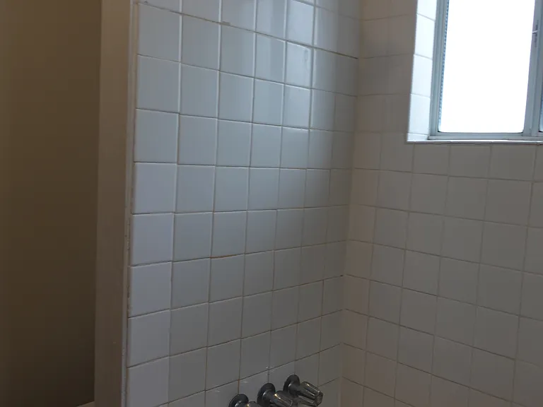 2048 E 3rd St #2048 — Photo 41