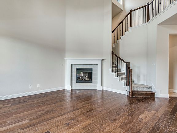 Warming corner fireplace
