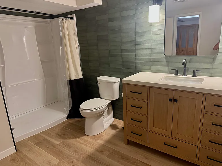 1758 Venus Ave — Photo 6