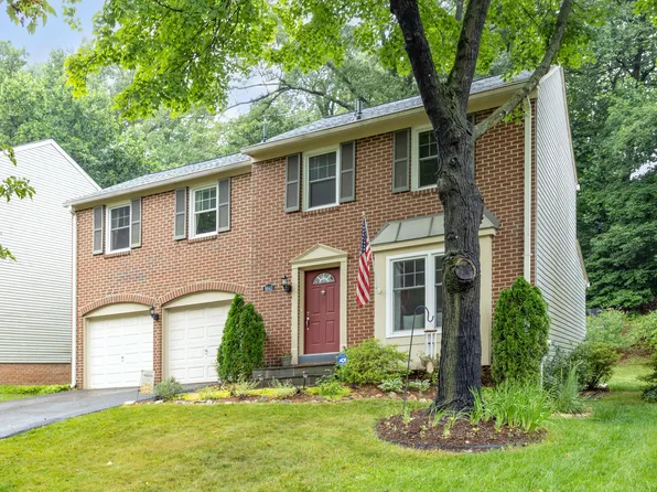 9843 Campbell Dr, Kensington, MD 20895