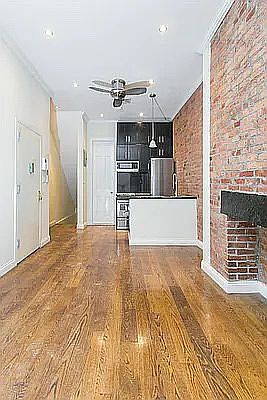 3rd image of 279 E 10th St APT 1R