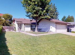15358 Andorra Way, San Diego, CA 92129