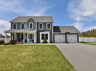 9 Day Lily Ln, Westfield, MA 01085
