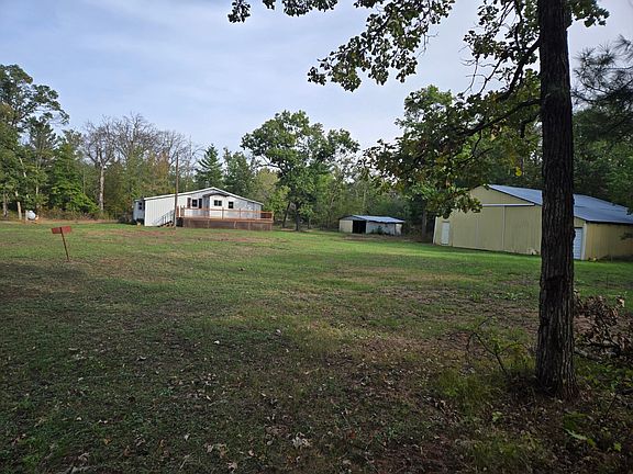 3rd image of 15081 Robinson Rd