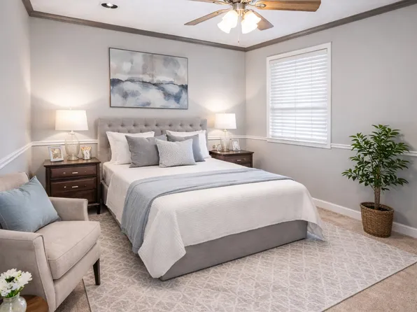 6212 Fieldcrest Dr, Morrow, GA 30260