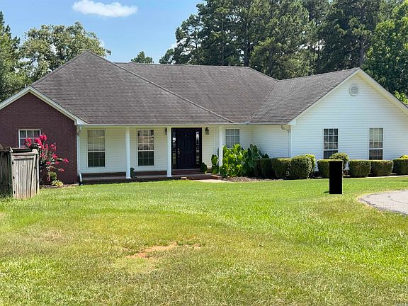 2nd image of 12 Christen Ln