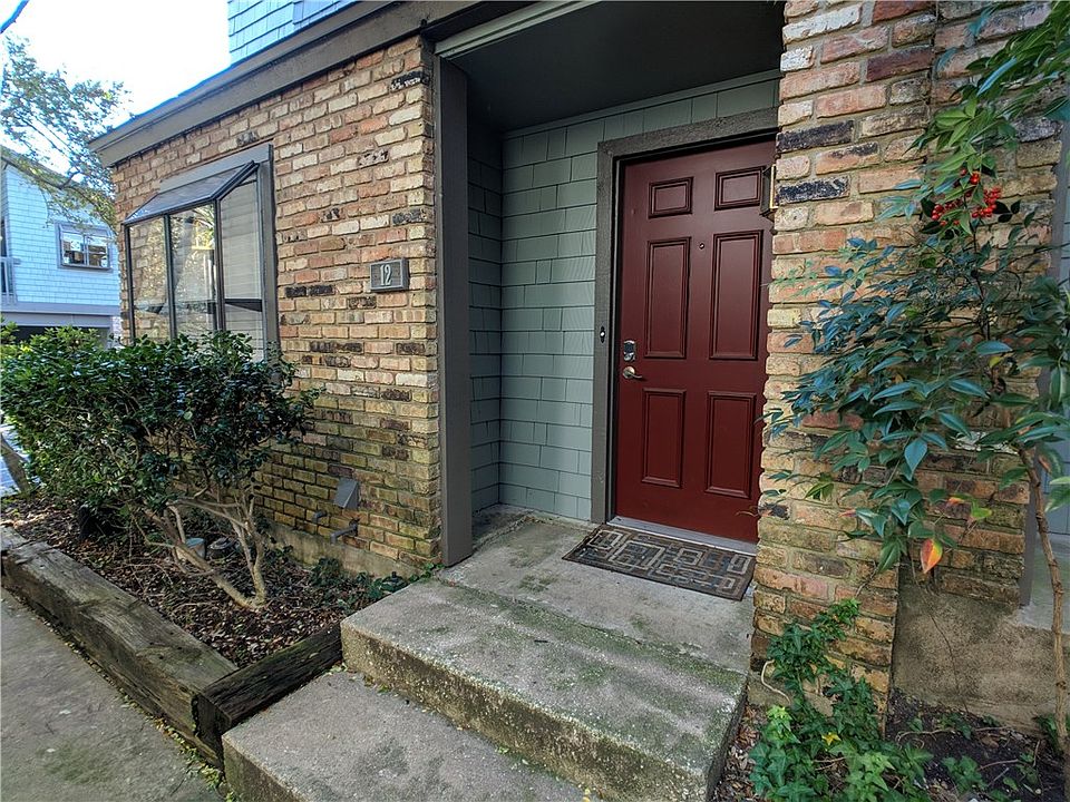 1st image of 7122 Wood Hollow Dr APT 12