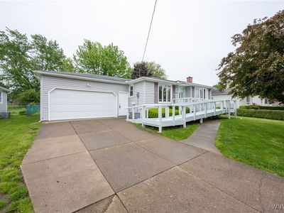 4219 Robin Ln, Hamburg, NY, 14075