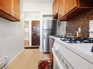 310 Autumn Ave APT 2F, Brooklyn, NY 11208