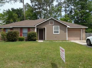 1404 Springridge Rd, Gautier, MS 39553
