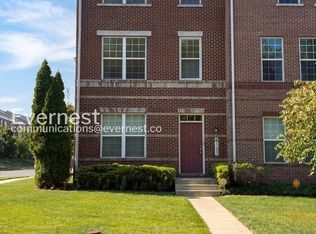 6137 Hanlon St, Capitol Heights, MD 20743