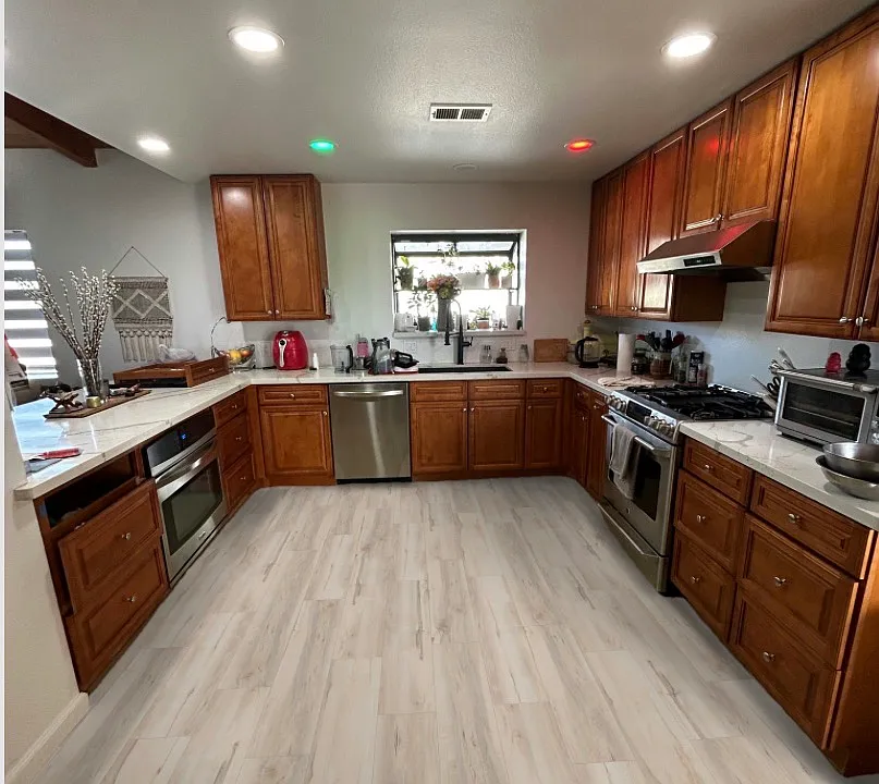 Buena Vista Dr