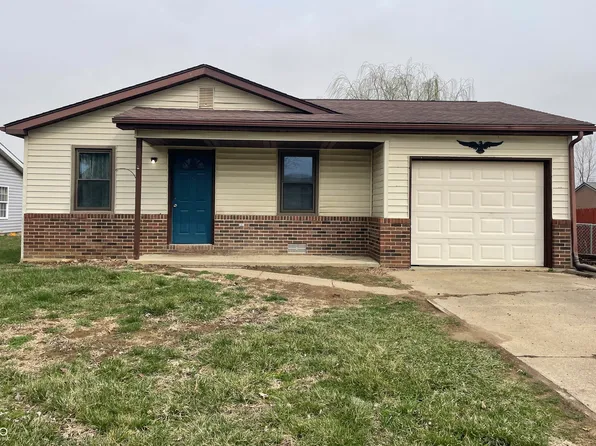 1280 Ash Ct, Martinsville, IN 46151