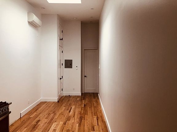 3rd image of 1428 Dekalb Ave APT 3L