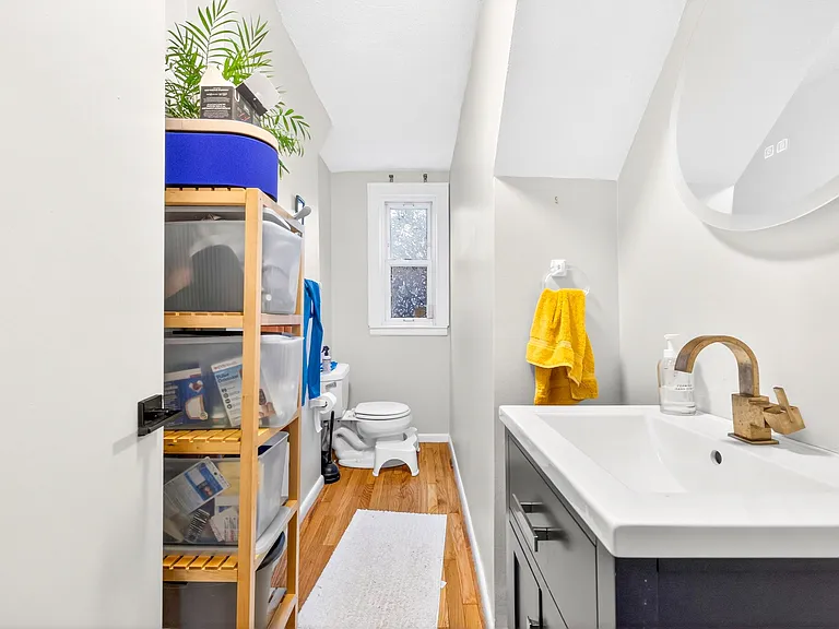44 William St #3A — Photo 9