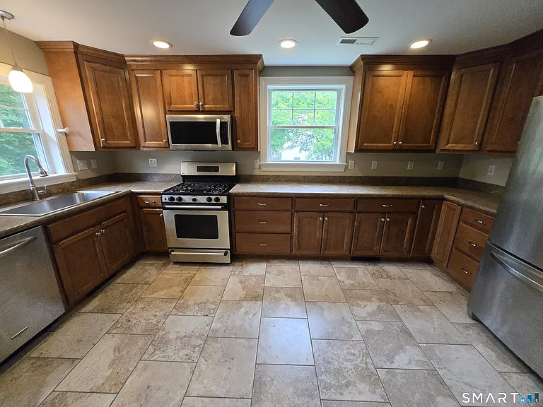 47 McKinley Ave #2 — Photo 2