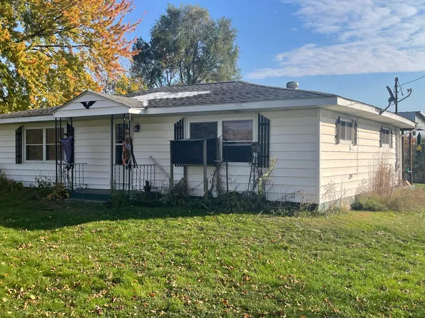 565 Farrand Rd, Sherwood, MI 49089