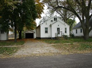 159 Monroe St, Waterloo, IA 50703