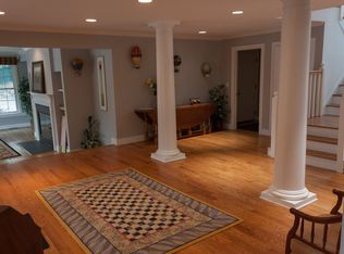 22 Rosemont Ln, Briarcliff Manor, NY 10510