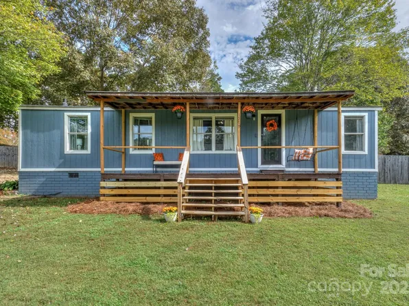 1279 Craig Dr, Iron Station, NC 28080