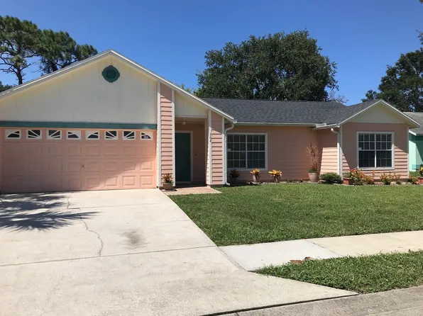 164 Oak Lake Rd, Melbourne, FL 32901