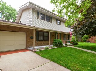 1440 Carson Ct, Homewood, IL 60430