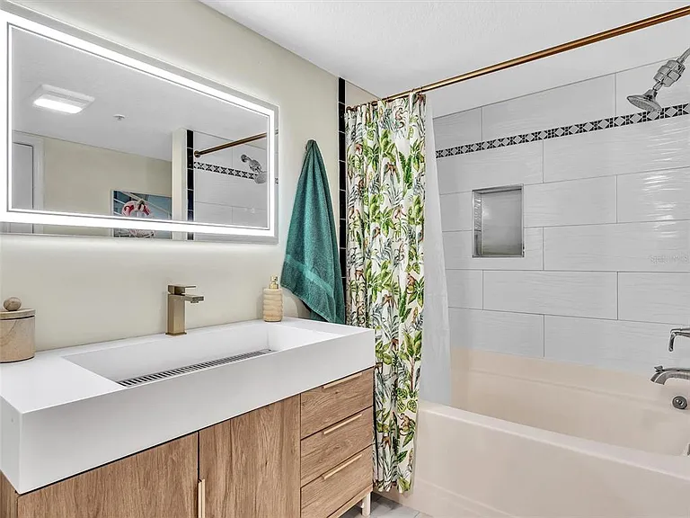 1801 N Flagler Dr #416 — Photo 27