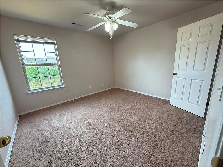 3509 SW Deerfield Blvd #2 — Photo 10