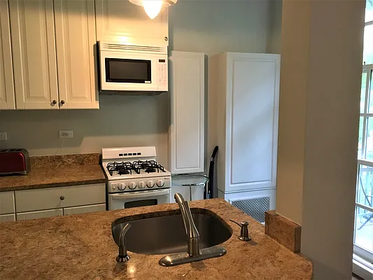 Rented by Douglas Elliman | media 6
