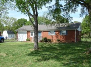 3125 Smith Farm Rd, Matthews, NC 28104