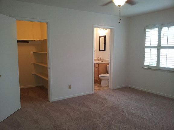 2nd image of 2433 High St