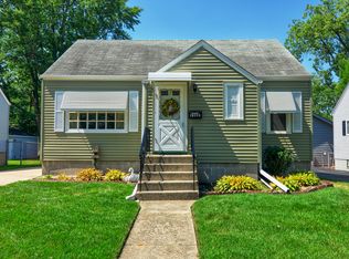 17902 Escanaba Ave, Lansing, IL