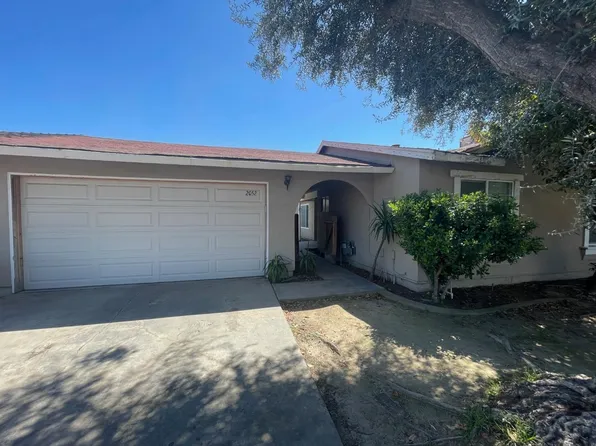 2052 Marlow St, Modesto, CA 95351