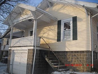 3rd image of 1353 Newman Dr