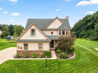 3333 Nicolette Dr, Howell, MI