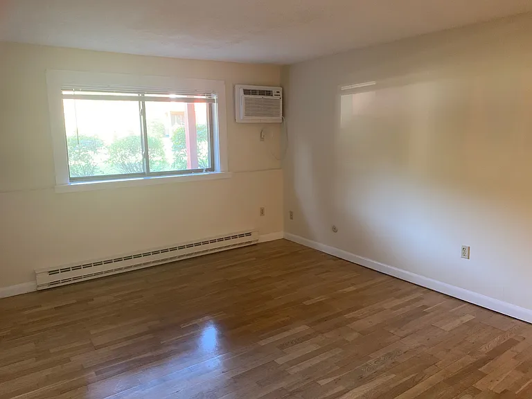 Eastern Trails Apartments and Storage — Photo 28