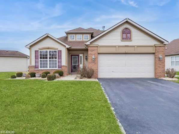 1856 Saturday Evening Ave, Dyer, IN 46311