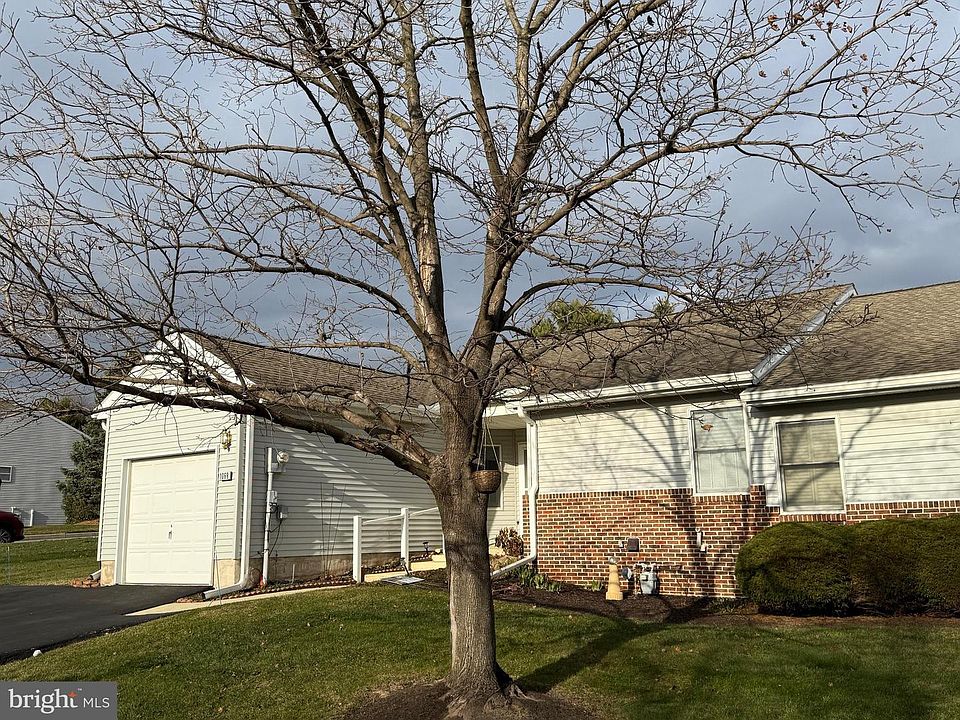 1st image of 1069 Country Hill Dr
