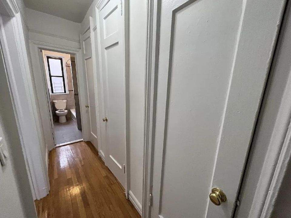2nd image of 3175 Grand Concourse #C8